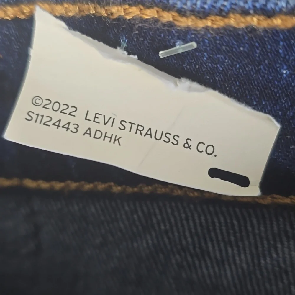 Levi's 501® Original High Rise Mid-Thigh Womens Shorts Size 24 = 0 - 00 NWT - Picture 10 of 16